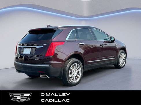Used 2018 Cadillac XT5 Luxury w/ Driver Awareness Package AWD/4WD image 5