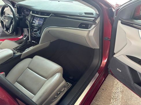 Used 2016 Cadillac XTS Luxury w/ Driver Awareness Package FWD image 9