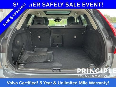 Certified 2025 Volvo XC60 T8 Ultra AWD/4WD image 15