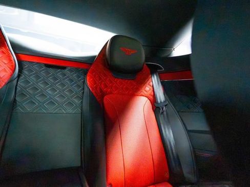 Used 2020 Bentley Continental GT V8 AWD/4WD image 17