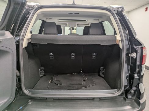 Used 2021 Ford EcoSport SE w/ SE Convenience Package image 24