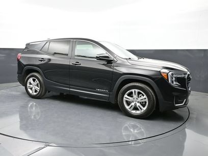 Used 2024 GMC Terrain SLE