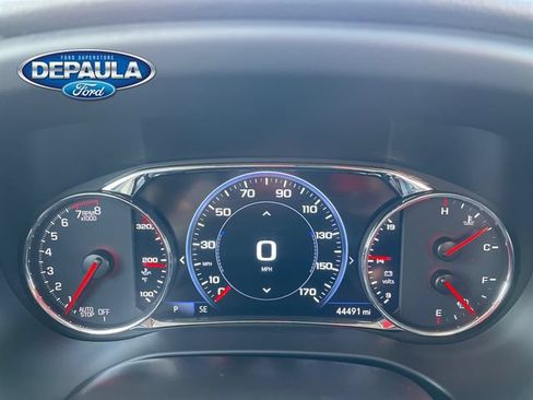 Used 2023 GMC Acadia AT4 w/ Technology Package AWD/4WD image 2