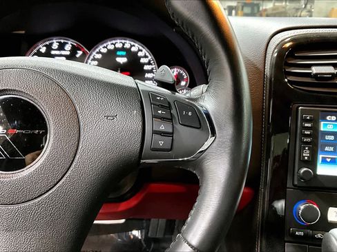 Used 2013 Chevrolet Corvette Grand Sport w/ 2LT Preferred Equipment Group image 19