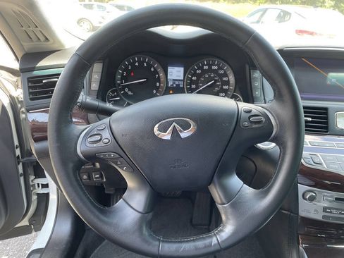 Used 2013 INFINITI M37 w/ Premium Pkg RWD image 18
