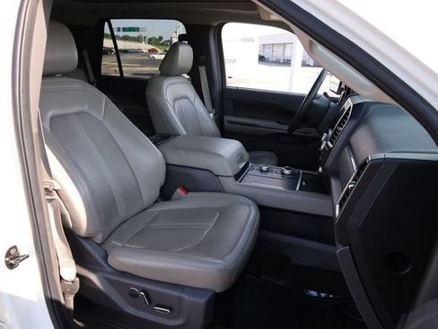 Used 2021 Ford Expedition Limited AWD/4WD image 31