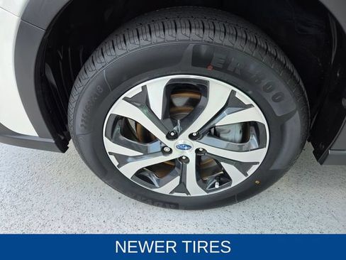 Certified 2022 Subaru Outback Touring AWD/4WD image 10