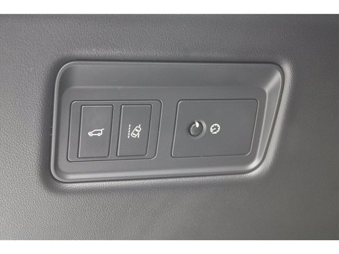 Used 2017 Land Rover Range Rover AWD/4WD image 18