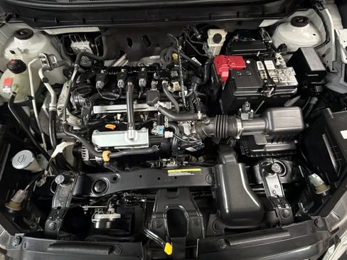 Used 2021 Nissan Kicks SV FWD image 22