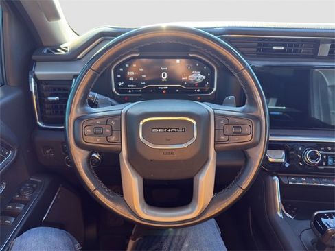 Used 2022 GMC Sierra 1500 Denali image 10