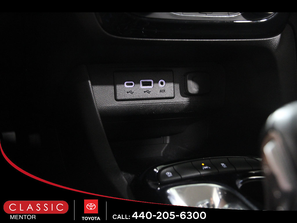 Used 2023 Buick Encore GX Preferred FWD image 14
