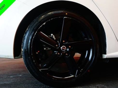 Certified 2023 Nissan Sentra SR w/ Midnight Edition Package image 83