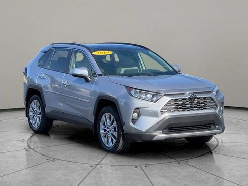 Certified 2019 Toyota RAV4 Limited AWD/4WD image 8