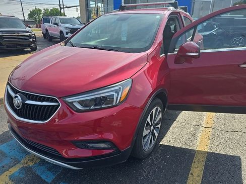 Used 2019 Buick Encore Essence w/ LPO, Road Trip Package FWD image 1
