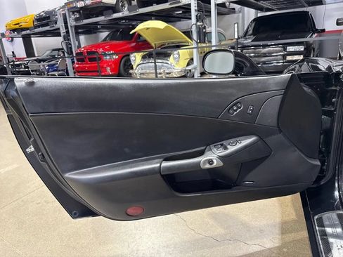 Used 2011 Chevrolet Corvette Grand Sport w/ Preferred Equipment Group RWD image 12