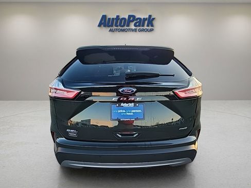 Certified 2024 Ford Edge SEL w/ Convenience Package AWD/4WD image 7