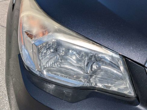 Used 2014 Subaru Forester 2.5i AWD/4WD image 10