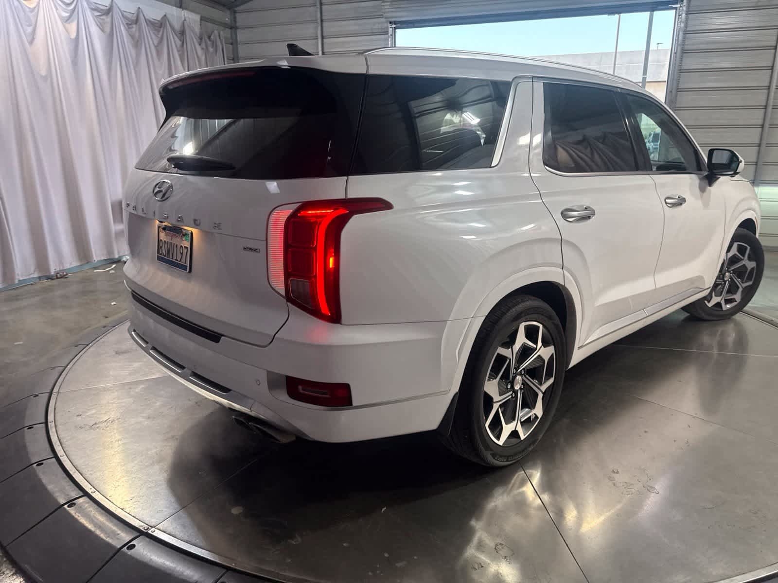 Used 2021 Hyundai Palisade Calligraphy w/ Winter Package AWD/4WD image 5