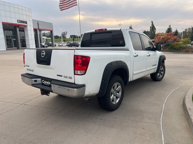 Used 2010 Nissan Titan SE w/ SE Value Truck Pkg AWD/4WD image 3