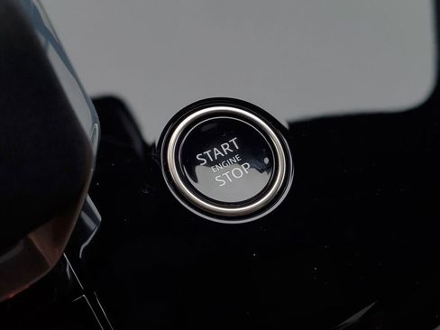 New 2026 Land Rover Range Rover Sport Dynamic SE image 19