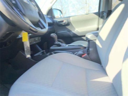 Used 2023 Toyota Tacoma SR image 17