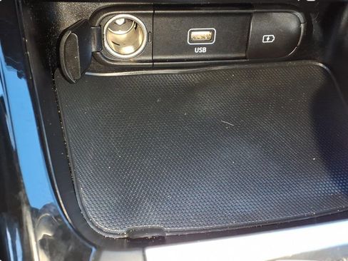 Used 2023 Kia Forte GT-Line image 19