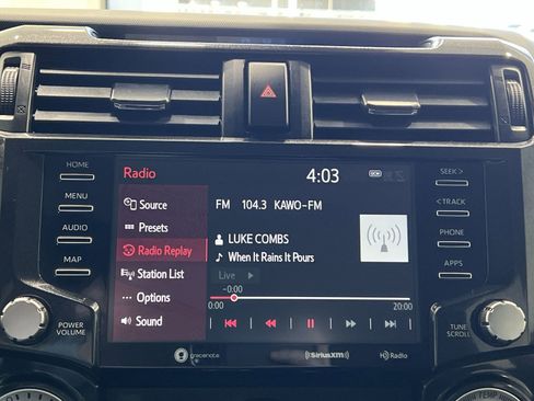 Used 2022 Toyota 4Runner TRD Off-Road image 16