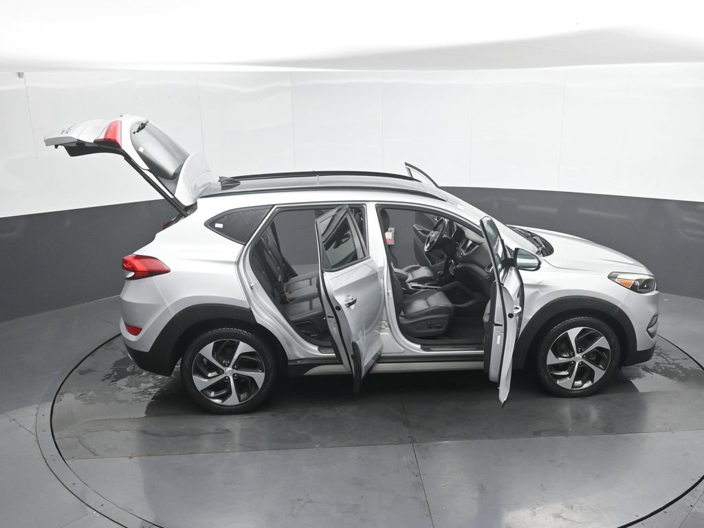 Used 2017 Hyundai Tucson Limited w/ Limited Ultimate Package 03 AWD/4WD image 51
