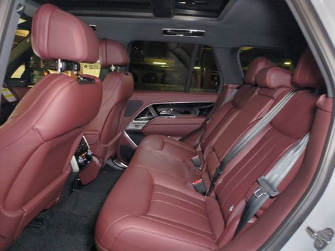 New 2026 Land Rover Range Rover SE AWD/4WD image 25