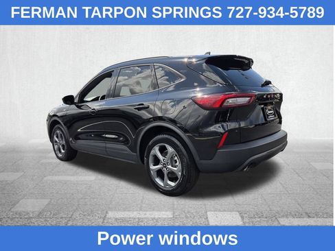 Used 2025 Ford Escape ST-Line Select AWD/4WD image 9