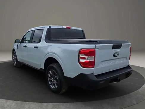 Used 2025 Ford Maverick XLT w/ Equipment Group 301A AWD/4WD image 4