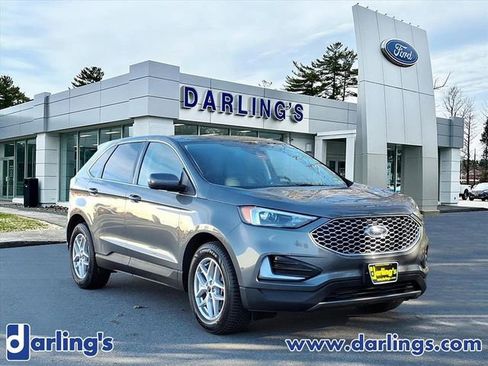 Used 2024 Ford Edge SEL image 3