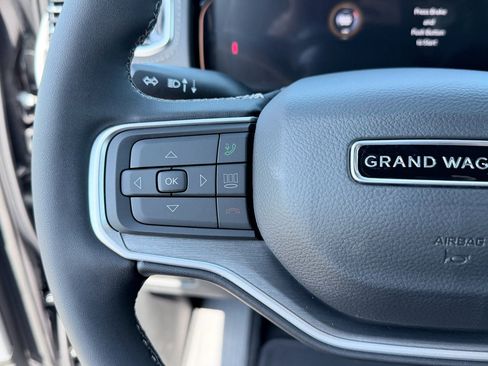 New 2026 Jeep Grand Wagoneer Limited AWD/4WD image 16