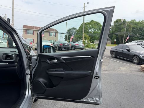 Used 2016 Honda Fit EX image 19