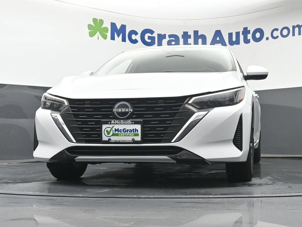 Used 2025 Nissan Sentra SV w/ All-Weather Package FWD image 7