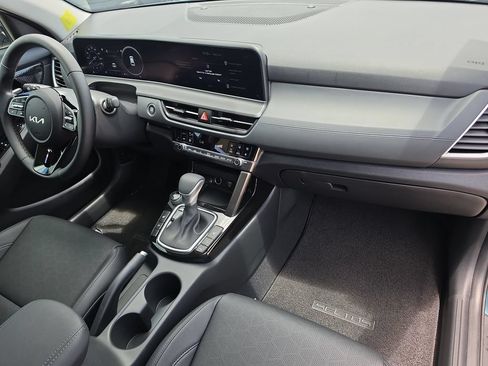 New 2026 Kia Seltos EX FWD image 10