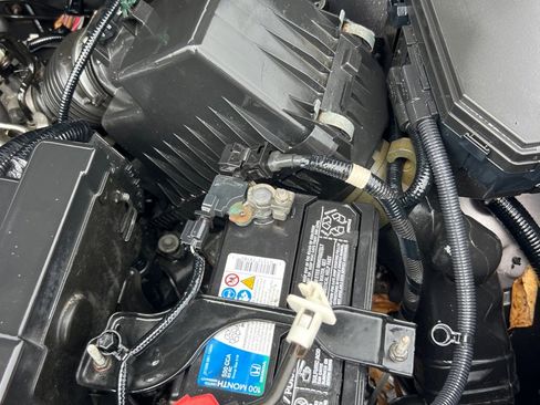 Used 2015 Honda CR-V LX image 42