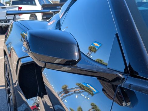 Used 2025 Chevrolet Corvette Stingray Convertible w/ 1LT image 15