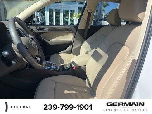 Used 2017 Audi Q5 2.0T Premium Plus w/ Technology Package image 12