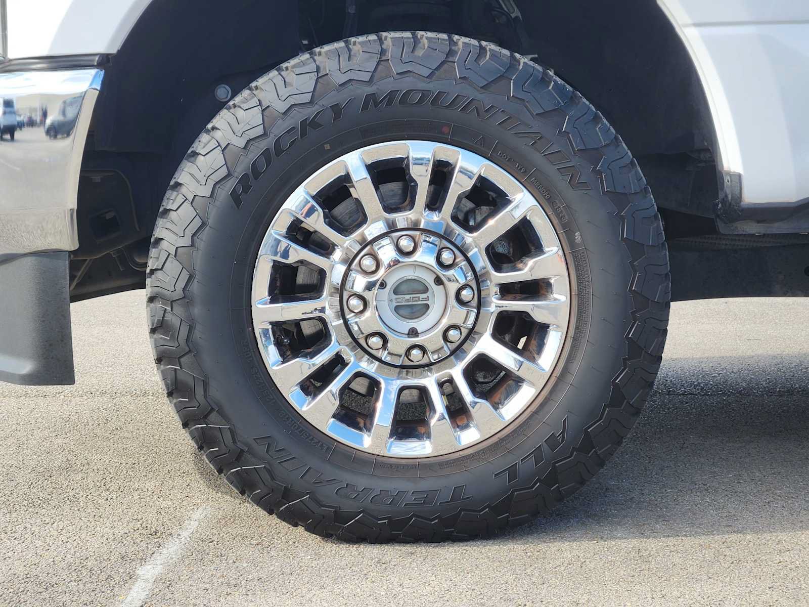 Used 2020 Ford F250 XLT w/ XLT Premium Package AWD/4WD image 9