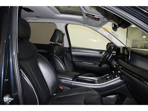 Used 2023 Hyundai Palisade SEL w/ Premium Package image 26