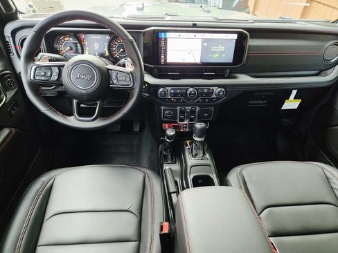 New 2026 Jeep Wrangler Unlimited Rubicon 392 w/ Quick Order Package 27X Moab AWD/4WD image 13