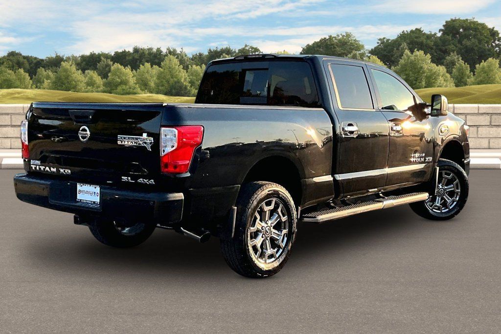 Used 2018 Nissan Titan SL w/ Texas Titan Edition AWD/4WD image 12