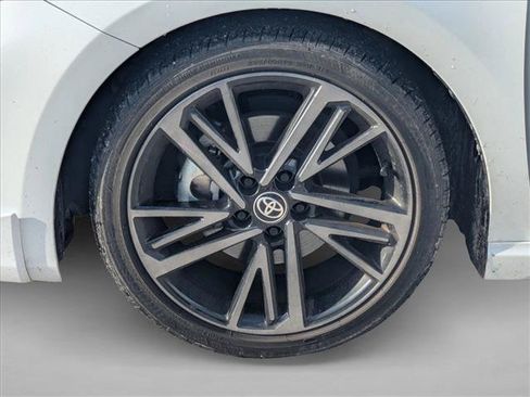 Used 2025 Toyota Camry XSE w/ Premium Package FWD image 15