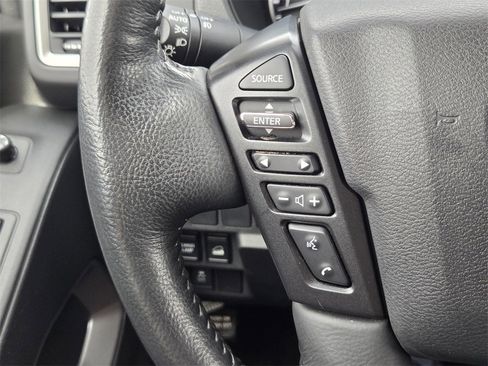 Used 2024 Nissan Frontier SL image 24