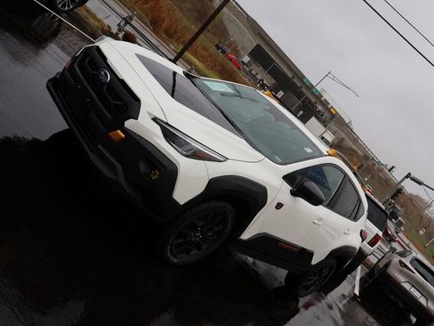 Used 2024 Subaru Crosstrek 2.5i Wilderness w/ Wilderness Package image 3