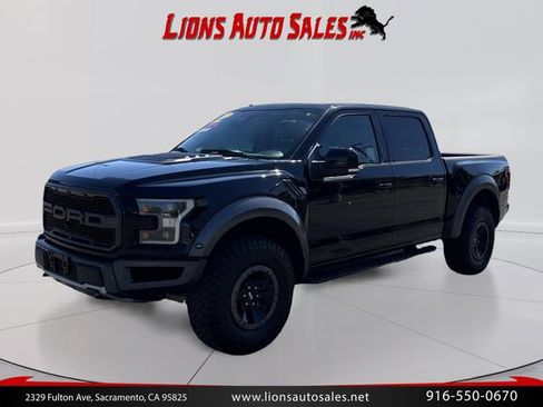 Used 2017 Ford F150 Raptor w/ Equipment Group 802A Luxury AWD/4WD image 7
