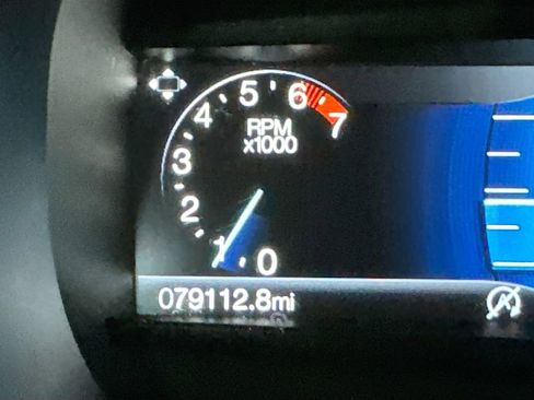 Used 2020 Ford Edge Titanium w/ Equipment Group 301A FWD image 15
