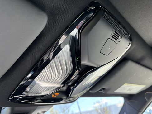 Certified 2025 BMW 330i 330i image 28