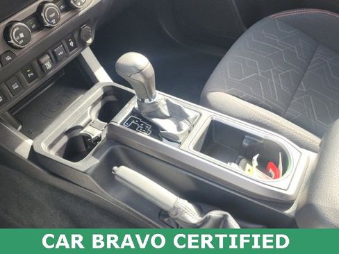 Used 2020 Toyota Tacoma TRD Sport image 32